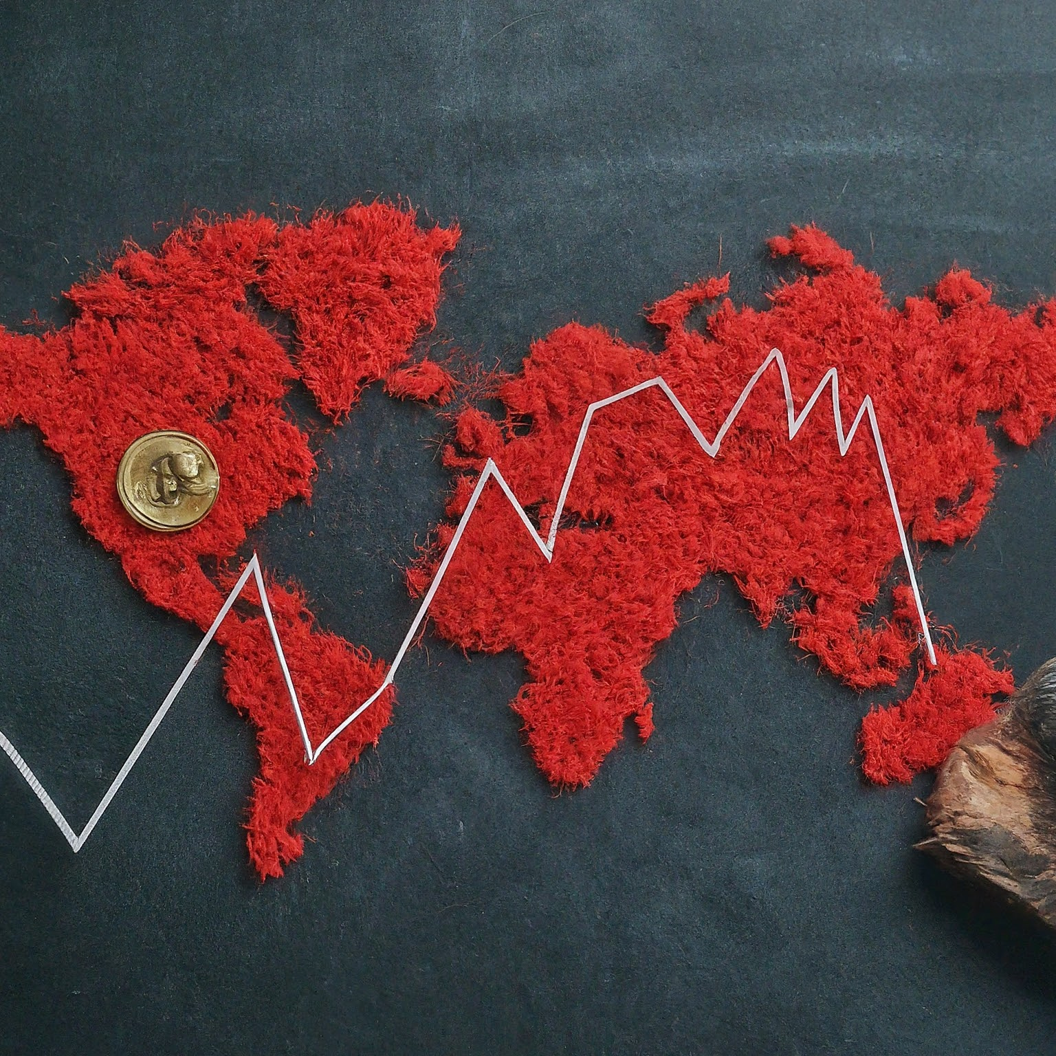 Bitcoin Derrete com Dólar em Alta: Tarifa ou Medo do Fed?