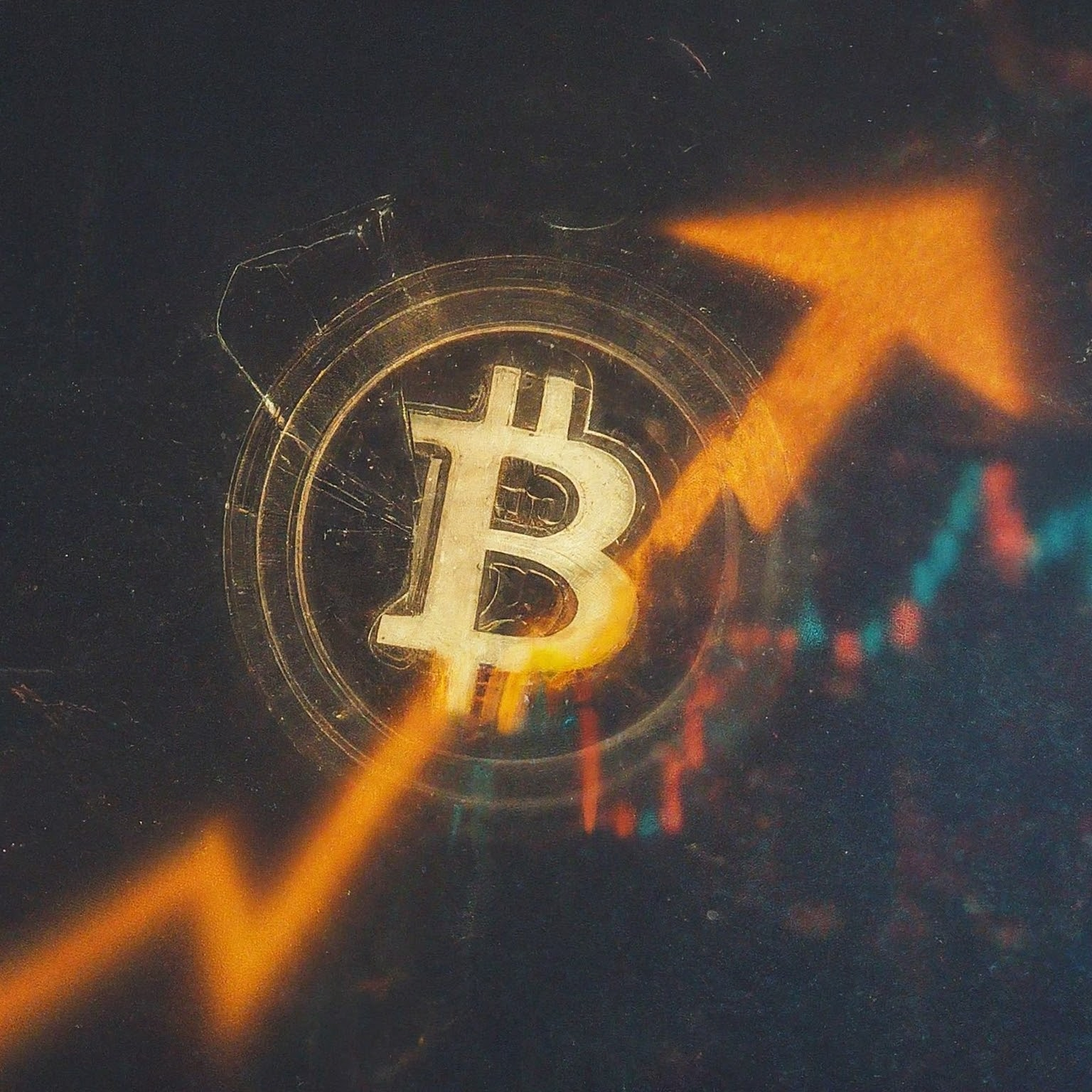 MicroStrategy Outperforms Bitcoin ETF: What’s Driving the Surge?